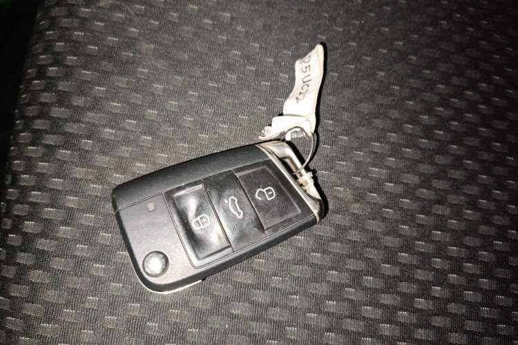 Used Volkswagen Tacqua 2023 200TSI DSG Joy-Connect Edition Vehicle Key