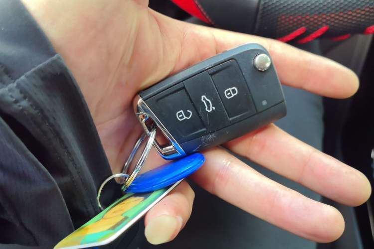 Used Volkswagen Tacqua 2023 200TSI DSG Joy-Connect Edition Vehicle Key