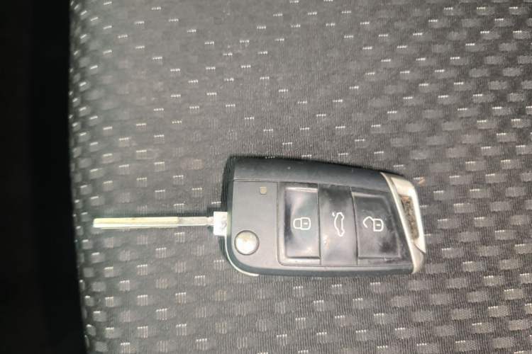 Used Volkswagen Tacqua 2023 200TSI DSG Joy-Connect Edition Vehicle Key