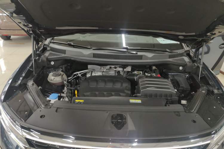 Used Volkswagen Talagon 2023 Facelift 380TSI All-Wheel-Drive Luxury Jiajing Pro 6-Seater Engine Bay