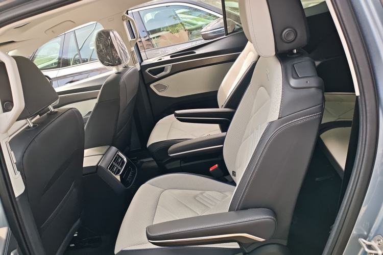 Used Volkswagen Talagon 2026 Model 450TSI Four-Wheel Drive Flagship 6-Seater Interior 1