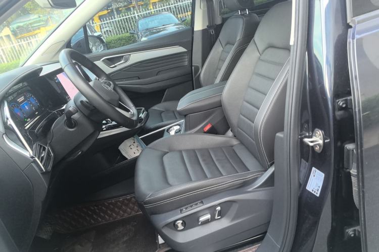 Used Volkswagen Talagon 2021 330TSI Two-Wheel-Drive Luxury Edition – Scenic Version Left Front Seat