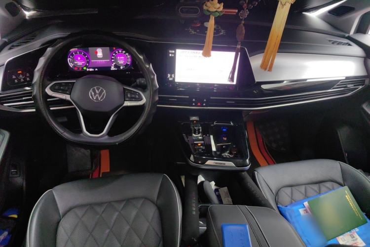 Used Volkswagen Talagon 2021 530TSI Four-Wheel Drive Flagship Shengjing Edition Pro Center Console