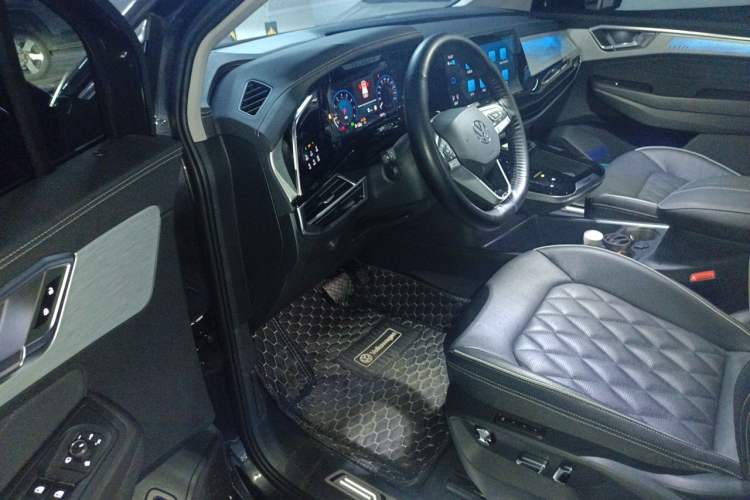 Used Volkswagen Talagon 2021 530TSI Four-Wheel Drive Flagship Shengjing Edition Pro Driver Seat