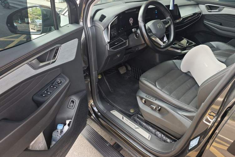 Used Volkswagen Talagon 2021 380TSI Four-Wheel Drive Luxury "Jiajing" Edition Pro Limited Edition Driver Seat