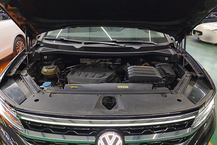 Used Volkswagen Talagon 2021 330TSI Two-Wheel-Drive Luxury Edition – Scenic Version Engine Bay