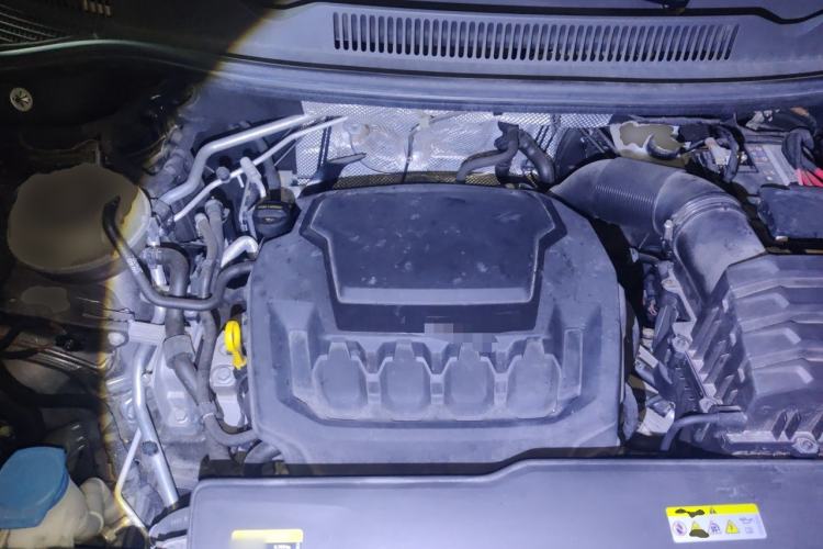 Used Volkswagen Talagon 2021 380TSI Four-Wheel Drive Luxury "Jiajing" Edition Pro Limited Edition Engine Bay