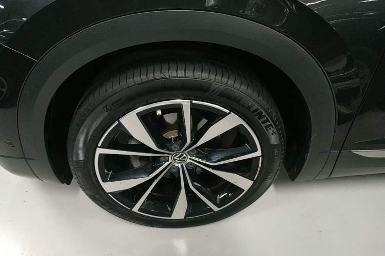 Used Volkswagen Talagon 2021 530TSI Four-Wheel Drive Flagship Shengjing Edition Pro Exterior 2