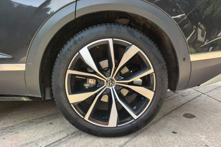Used Volkswagen Talagon 2021 530TSI Four-Wheel Drive Flagship Shengjing Edition Pro Exterior 2