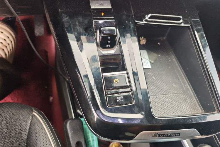 Used Volkswagen Talagon 2021 380TSI Four-Wheel Drive Flagship Version Gear Lever