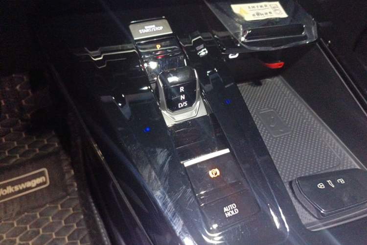 Used Volkswagen Talagon 2021 530TSI Four-Wheel Drive Flagship Shengjing Edition Pro Gear Lever