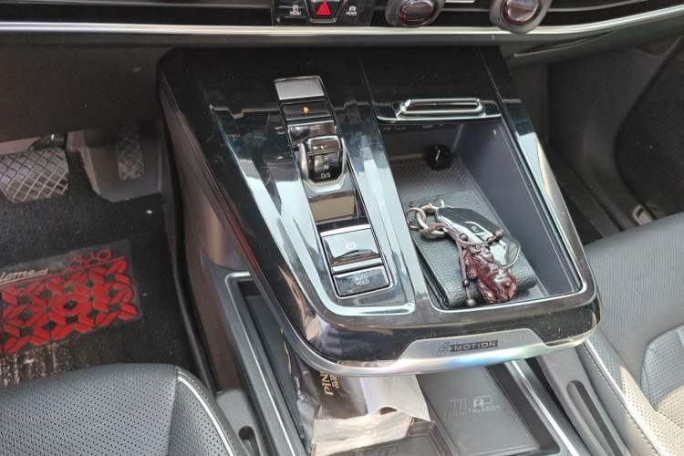 Used Volkswagen Talagon 2021 530TSI Four-Wheel Drive Flagship Shengjing Edition Pro Gear Lever
