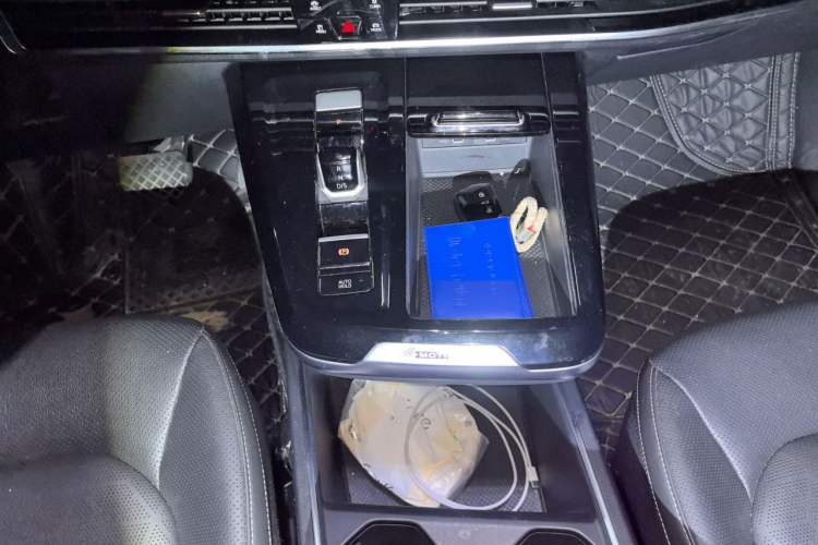 Used Volkswagen Talagon 2021 380TSI Four-Wheel Drive Luxury "Jiajing" Edition Pro Limited Edition Gear Lever