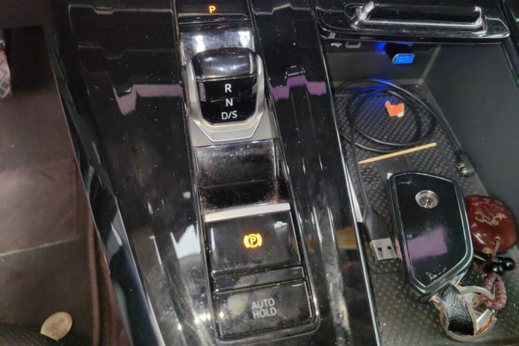 Used Volkswagen Talagon 2021 530TSI Four-Wheel Drive Flagship Shengjing Edition Pro Gear Lever