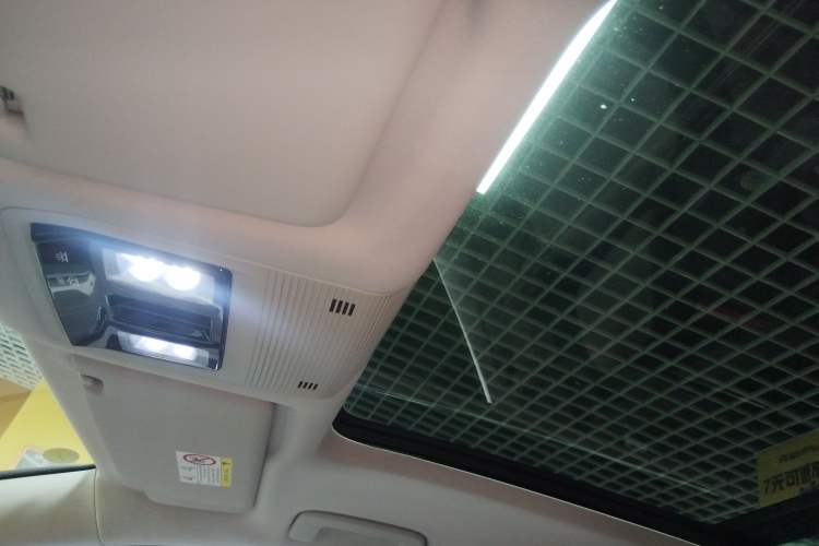Used Volkswagen Talagon 2021 380TSI Four-Wheel Drive Luxury Premium Edition Pro Headliner