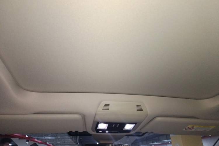 Used Volkswagen Talagon 2021 530TSI Four-Wheel Drive Flagship Shengjing Edition Pro Headliner