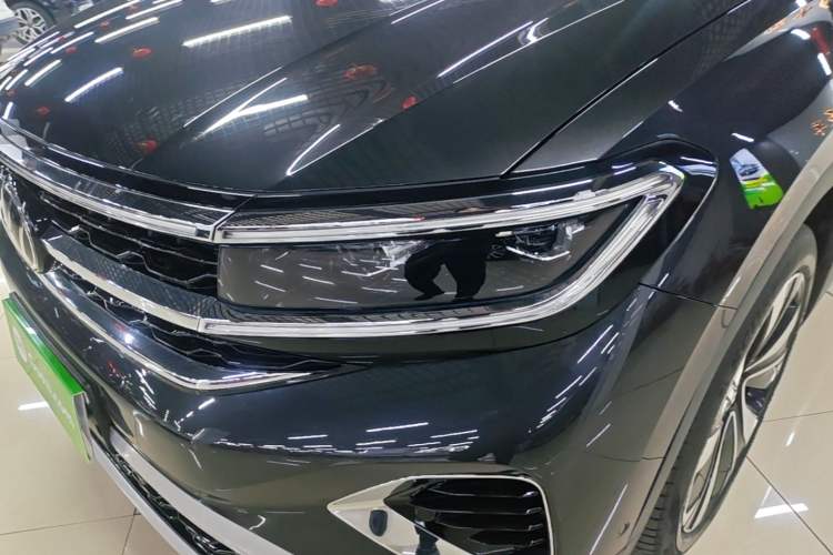 Used Volkswagen Talagon 2021 380TSI Four-Wheel Drive Flagship Version Left Front Headlight