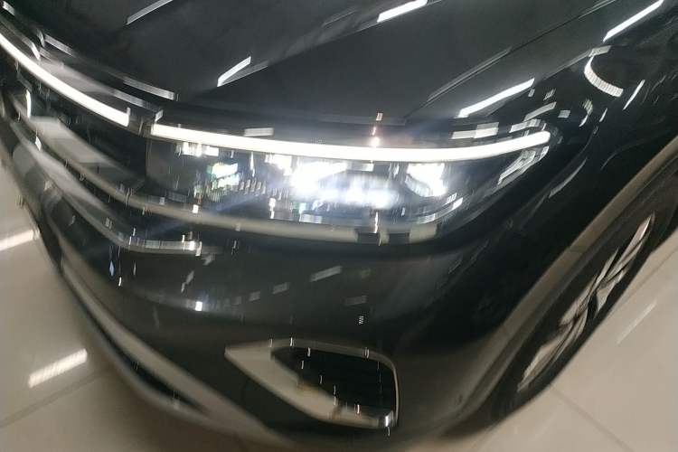 Used Volkswagen Talagon 2021 330TSI Two-Wheel-Drive Luxury Edition – Scenic Version Left Front Headlight