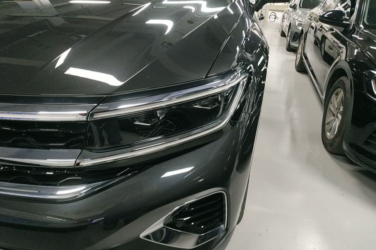 Used Volkswagen Talagon 2021 530TSI Four-Wheel Drive Flagship Shengjing Edition Pro Left Front Headlight