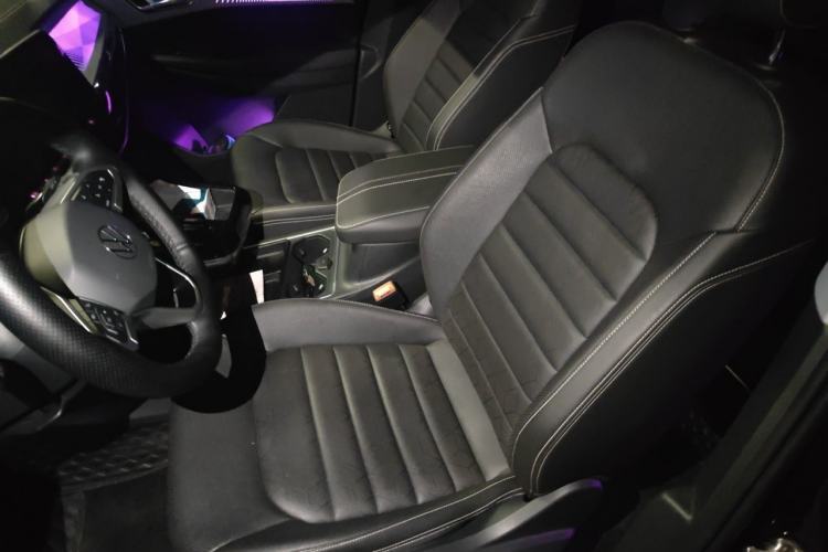 Used Volkswagen Talagon 2021 330TSI Two-Wheel-Drive Luxury Edition – Scenic Version Left Front Seat