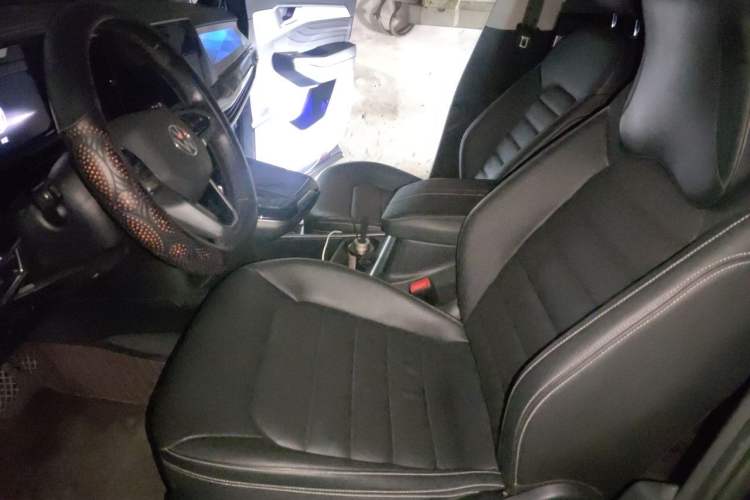 Used Volkswagen Talagon 2021 330TSI Two-Wheel-Drive Luxury Edition – Scenic Version Left Front Seat