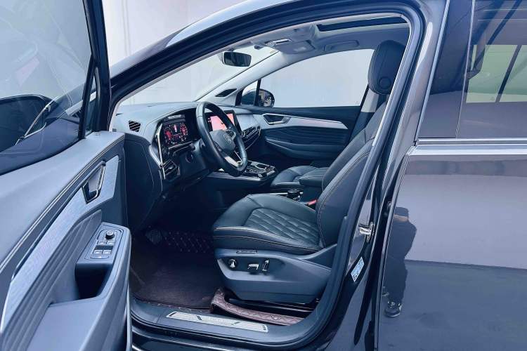 Used Volkswagen Talagon 2021 530TSI Four-Wheel Drive Flagship Shengjing Edition Pro Left Front Seat