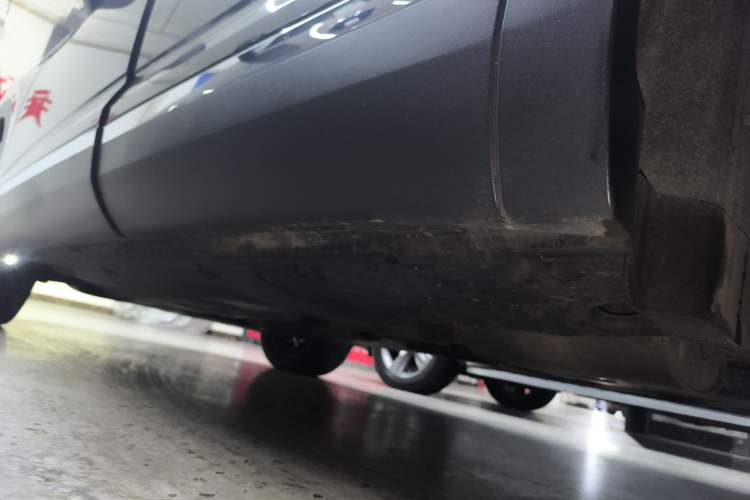 Used Volkswagen Talagon 2021 380TSI Four-Wheel Drive Luxury Premium Edition Pro Left Side Sill