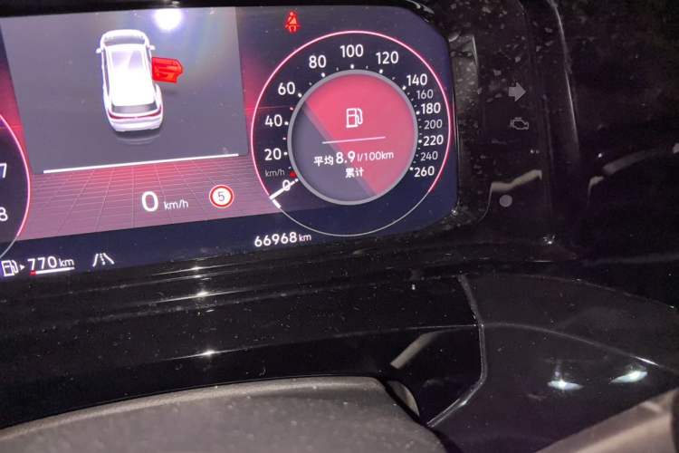 Used Volkswagen Talagon 2021 380TSI Four-Wheel Drive Luxury "Jiajing" Edition Pro Limited Edition Odometer Close Up
