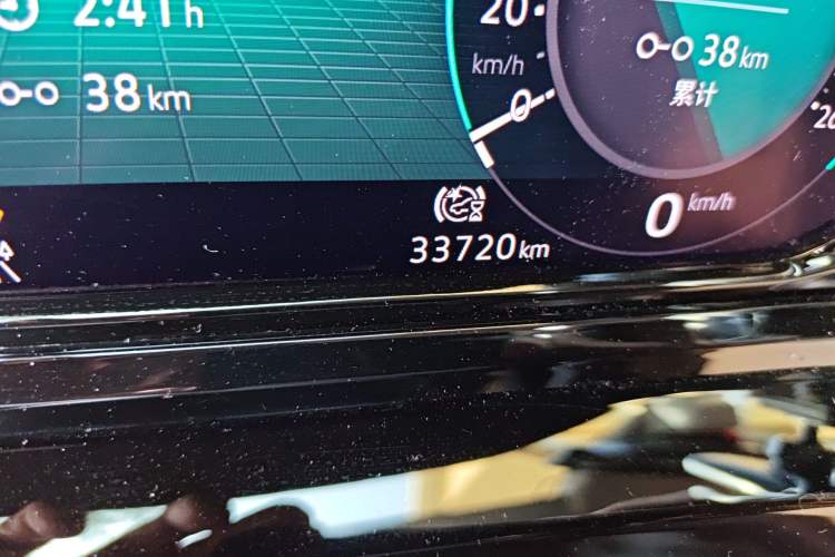 Used Volkswagen Talagon 2021 380TSI Four-Wheel Drive Luxury Premium Edition Pro Odometer Close Up