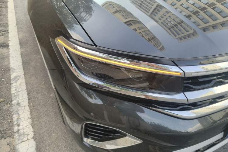 Used Volkswagen Talagon 2021 380TSI Four-Wheel Drive Luxury Premium Edition Pro Right Front Headlight