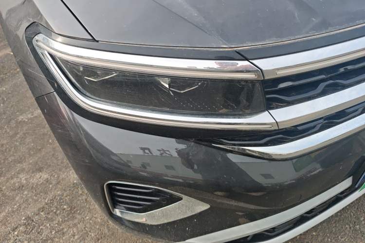Used Volkswagen Talagon 2021 380TSI Four-Wheel Drive Flagship Version Right Front Headlight