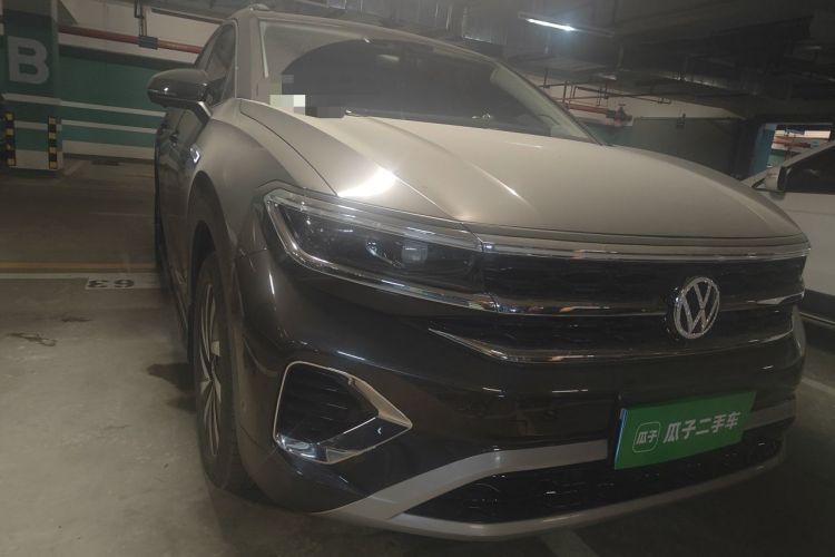 Used Volkswagen Talagon 2021 330TSI Two-Wheel-Drive Luxury Edition – Scenic Version Right Front Headlight