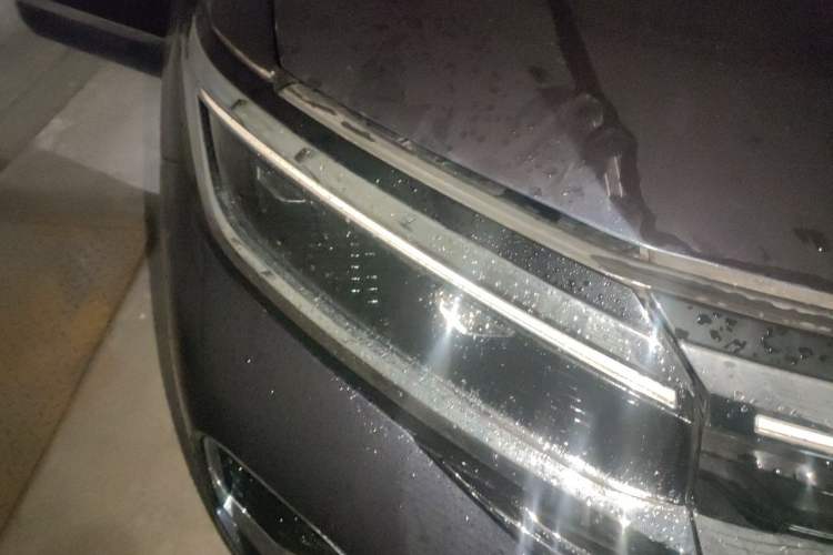 Used Volkswagen Talagon 2021 330TSI Two-Wheel-Drive Luxury Edition – Scenic Version Right Front Headlight