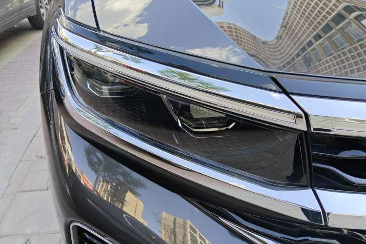 Used Volkswagen Talagon 2021 380TSI Four-Wheel Drive Luxury Premium Edition Pro Right Front Headlight