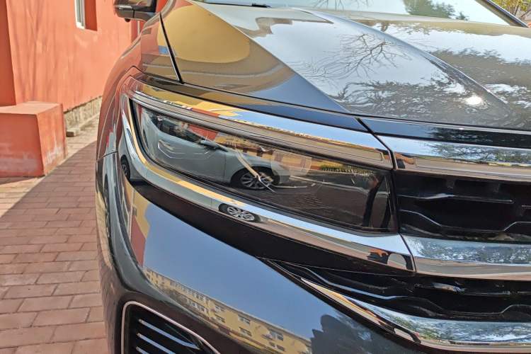 Used Volkswagen Talagon 2021 380TSI Four-Wheel Drive Luxury Premium Edition Pro Right Front Headlight