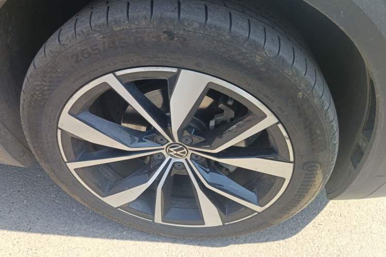 Used Volkswagen Talagon 2021 530TSI Four-Wheel Drive Flagship Shengjing Edition Pro Right Front Wheel Hub