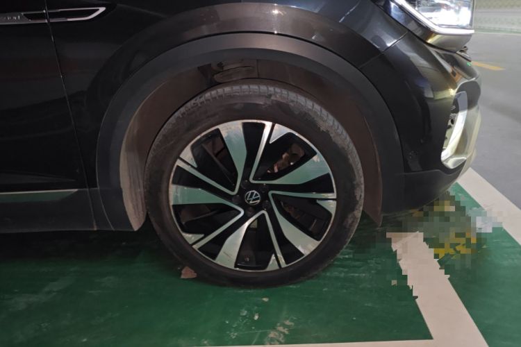 Used Volkswagen Talagon 2021 380TSI Four-Wheel Drive Flagship Version Right Front Wheel Hub