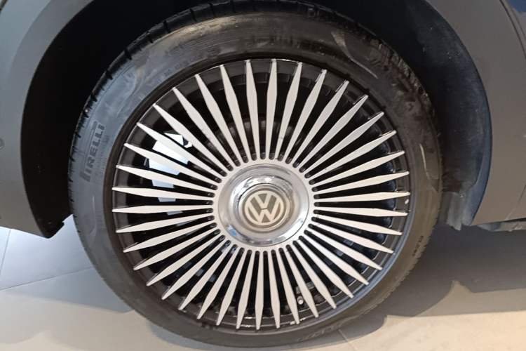 Used Volkswagen Talagon 2021 380TSI Four-Wheel Drive Luxury Premium Edition Pro Right Rear Wheel Hub