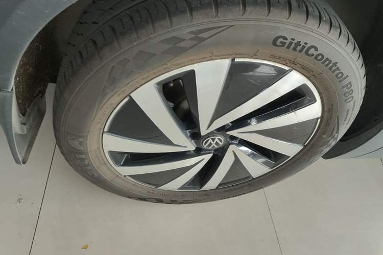Used Volkswagen Talagon 2021 380TSI Four-Wheel Drive Luxury Premium Edition Pro Right Rear Wheel Hub