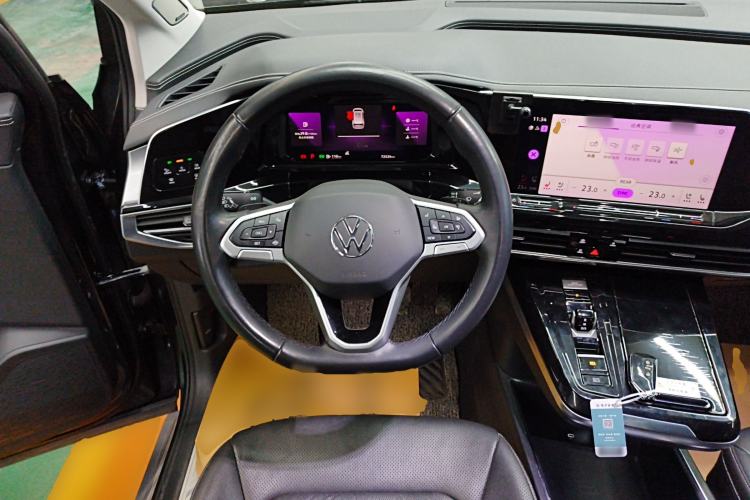 Used Volkswagen Talagon 2021 330TSI Two-Wheel-Drive Luxury Edition – Scenic Version Steering Wheel