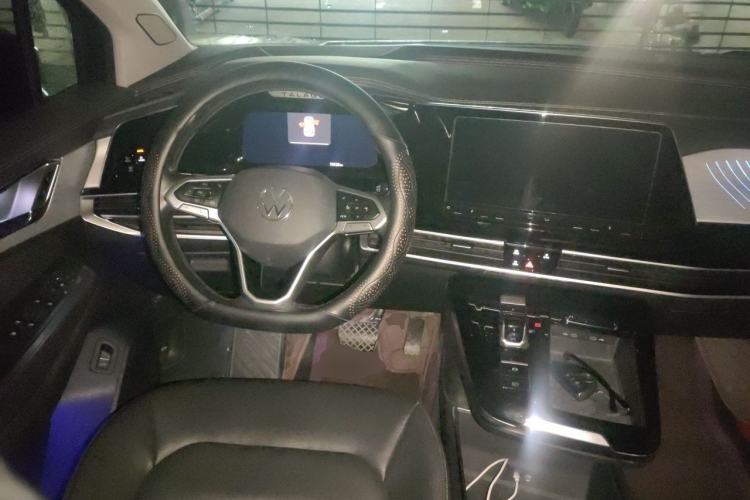 Used Volkswagen Talagon 2021 330TSI Two-Wheel-Drive Luxury Edition – Scenic Version Steering Wheel