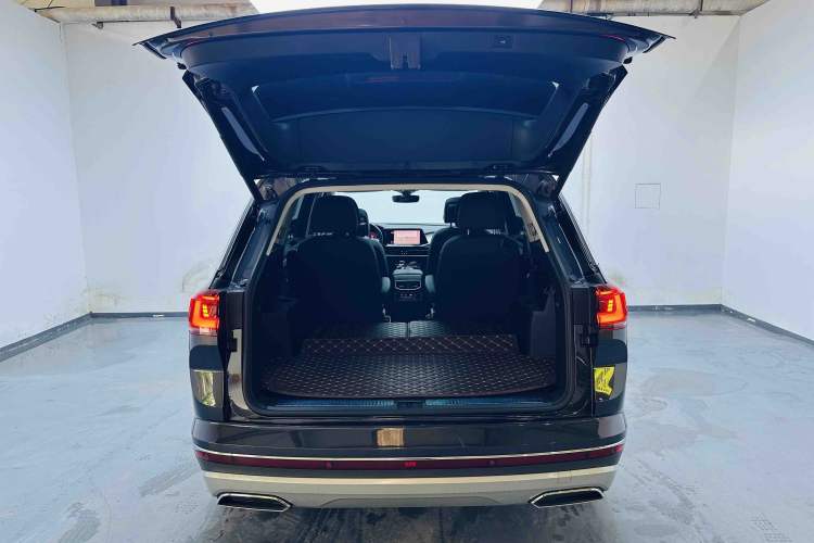 Used Volkswagen Talagon 2021 530TSI Four-Wheel Drive Flagship Shengjing Edition Pro Trunk