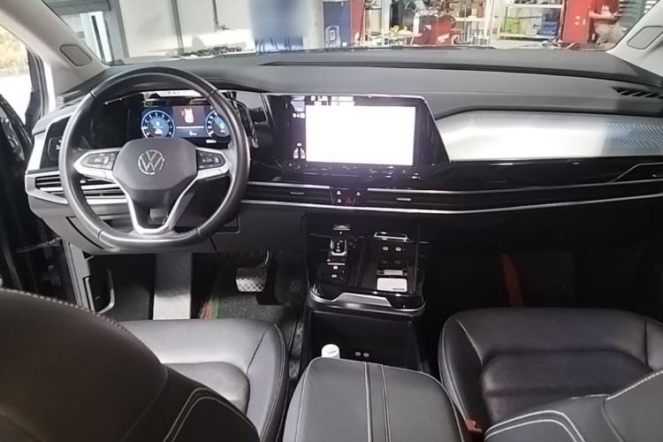 Used Volkswagen Talagon 2021 330TSI Two-Wheel-Drive Luxury Edition – Scenic Version Center Console