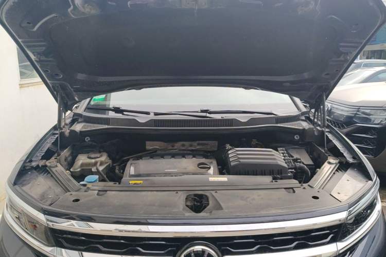 Used Volkswagen Talagon 2021 530TSI Four-Wheel Drive Flagship Shengjing Edition Pro Engine Bay