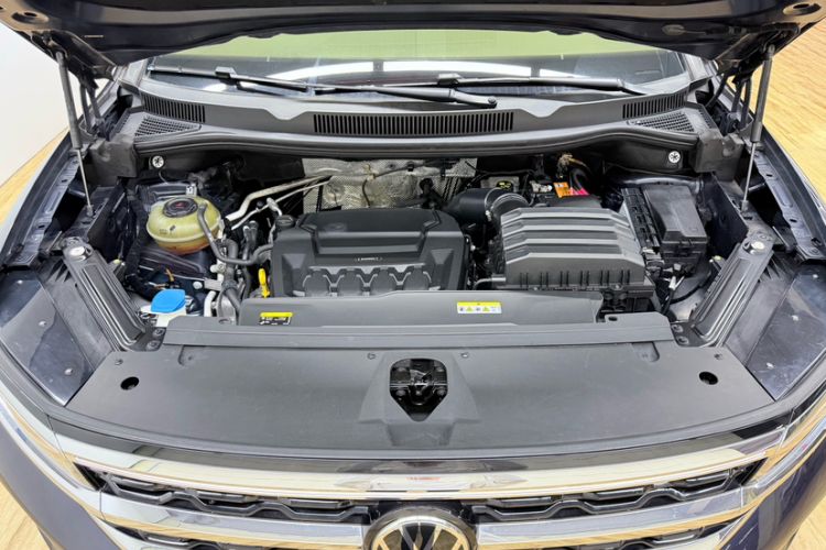 Used Volkswagen Talagon 2021 380TSI Four-Wheel Drive Luxury Premium Edition Pro Engine Bay