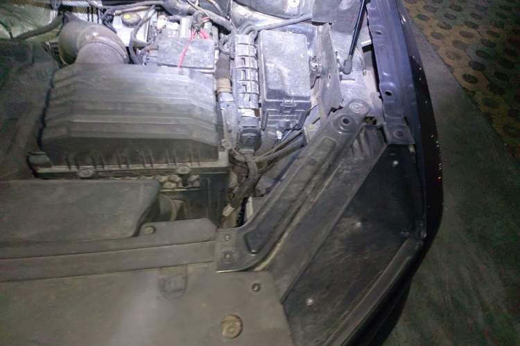 Used Volkswagen Talagon 2021 380TSI Four-Wheel Drive Flagship Version Engine Bay Left