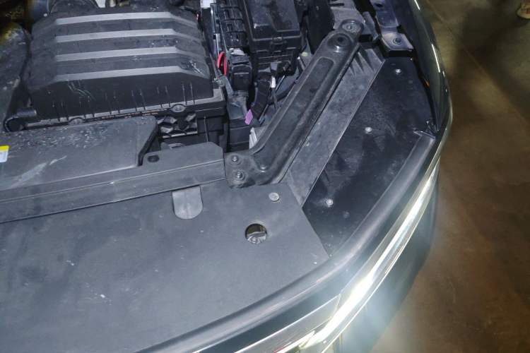 Used Volkswagen Talagon 2021 380TSI Four-Wheel Drive Flagship Version Engine Bay Left
