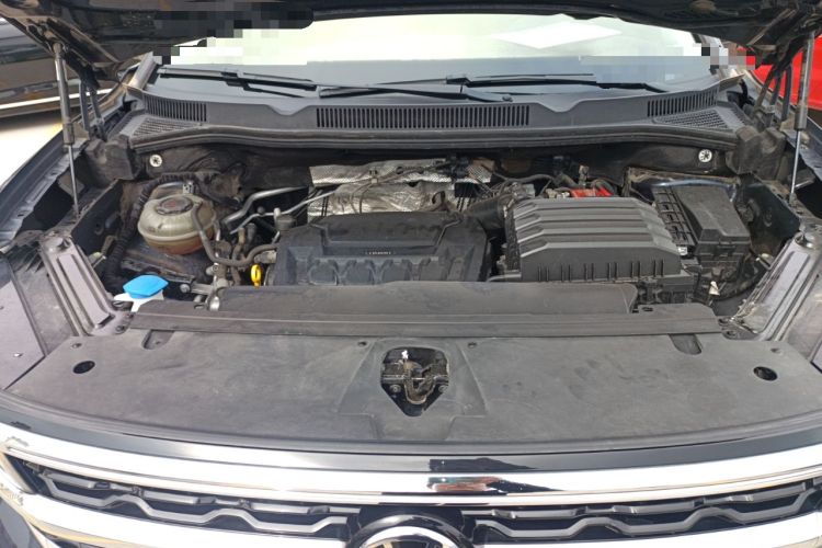Used Volkswagen Talagon 2021 330TSI Two-Wheel-Drive Luxury Edition – Scenic Version Engine Bay
