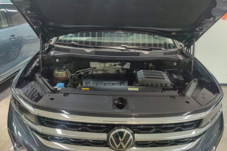 Used Volkswagen Talagon 2021 380TSI Four-Wheel Drive Luxury Premium Edition Pro Engine Bay