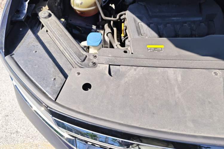 Used Volkswagen Talagon 2021 380TSI Four-Wheel Drive Flagship Version Engine Bay Right
